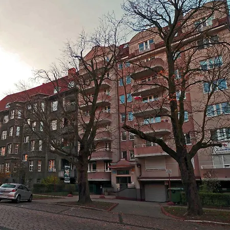 Kghn Jarowita Apartment *